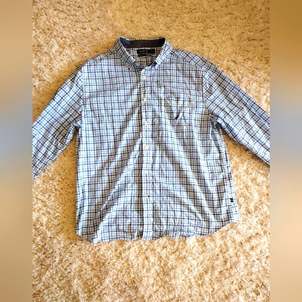 Nautica Men's casual dress shirts